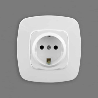 Розетка встроенная з заземлением 16А 250V белая/10/200 ELA